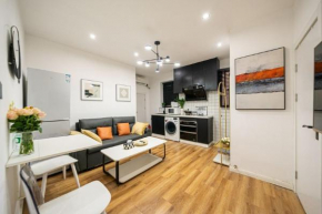 Shanghai Hills&Well-time Family Homestay Fuxing 3 Bedrooms Near Line 1 Changshu rd and Near Jing'an Temple